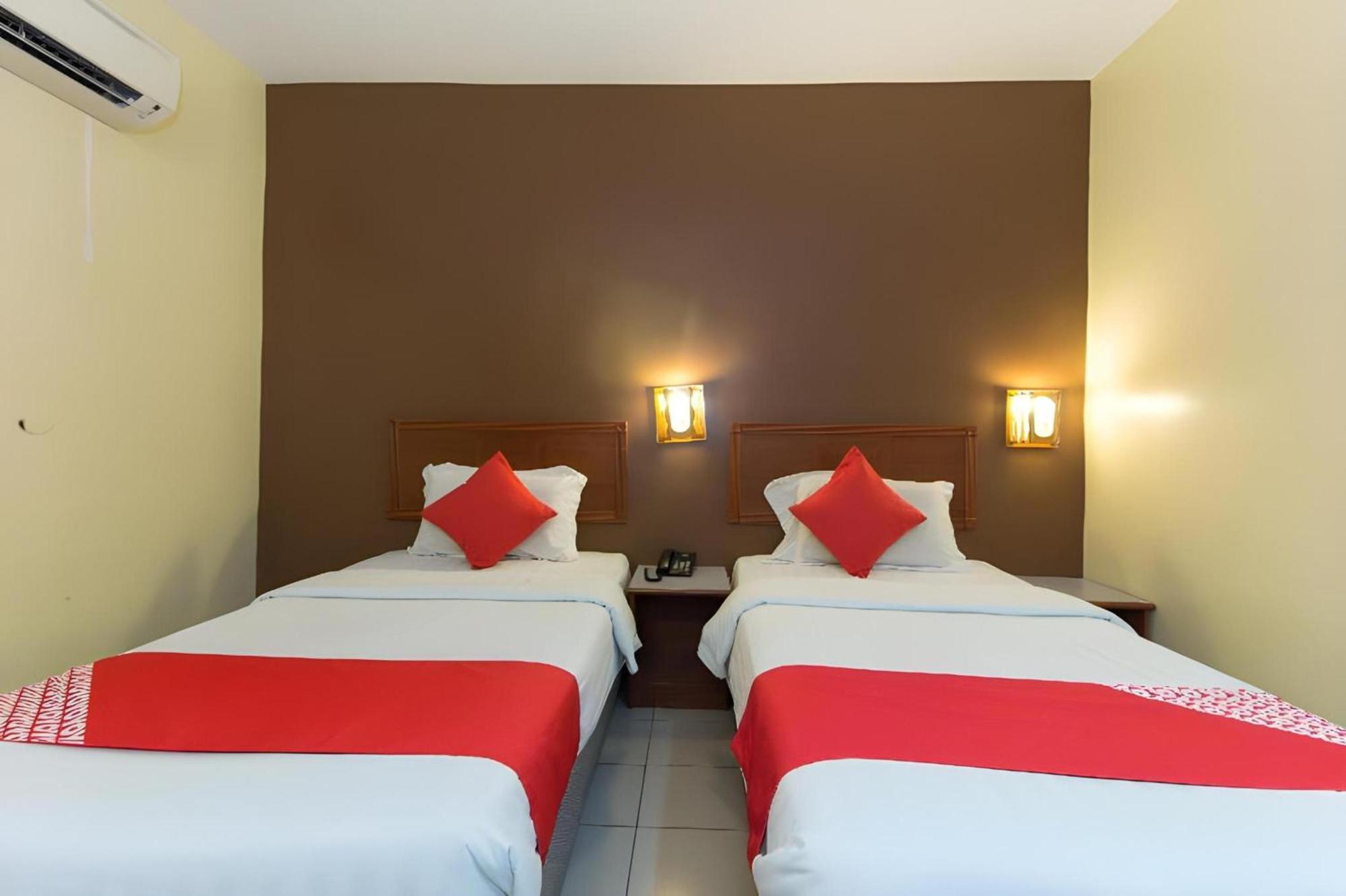 Super Oyo 447 Comfort Hotel Meru Klang Dış mekan fotoğraf