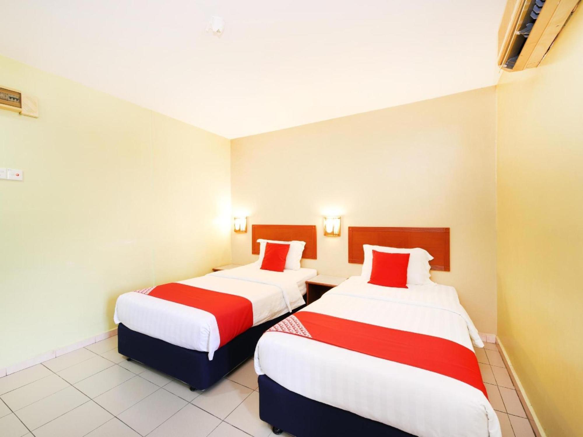 Super Oyo 447 Comfort Hotel Meru Klang Dış mekan fotoğraf