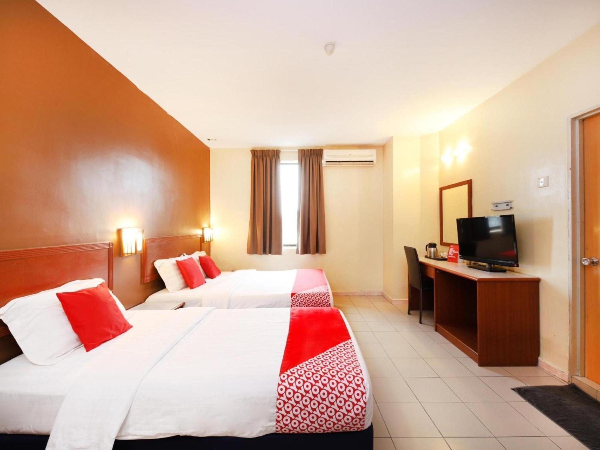 Super Oyo 447 Comfort Hotel Meru Klang Dış mekan fotoğraf