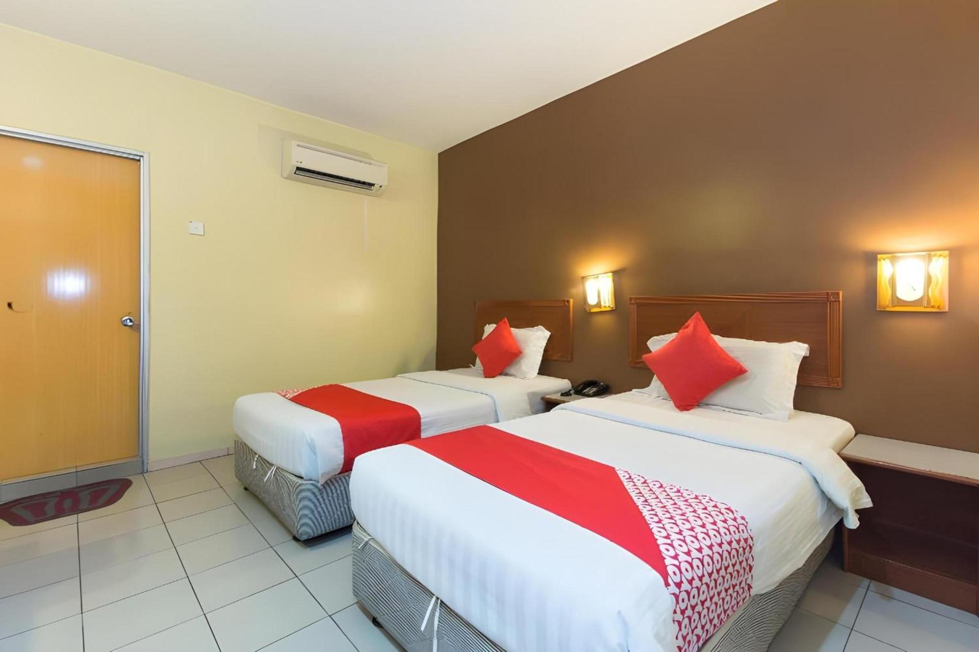 Super Oyo 447 Comfort Hotel Meru Klang Dış mekan fotoğraf