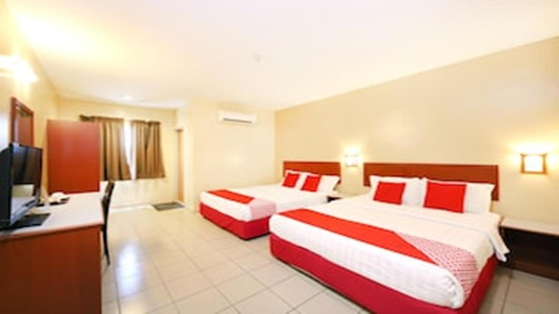 Super Oyo 447 Comfort Hotel Meru Klang Dış mekan fotoğraf